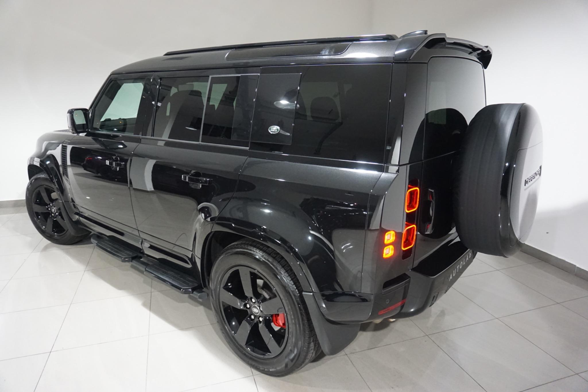 Land Rover Defender 110 3.0 D250 MHEV HSE Auto 4WD Euro 6 (s/s) 5dr